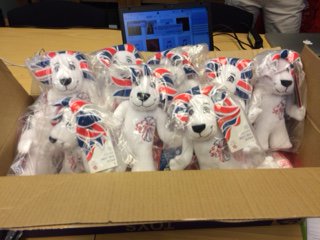 BritEquestrian's tweet photo. Our World Class team have finished loading our container which heads to @Rio2016_en next week! 🇬🇧 #JoinTheJourney https://t.co/rpIO6LTrCh