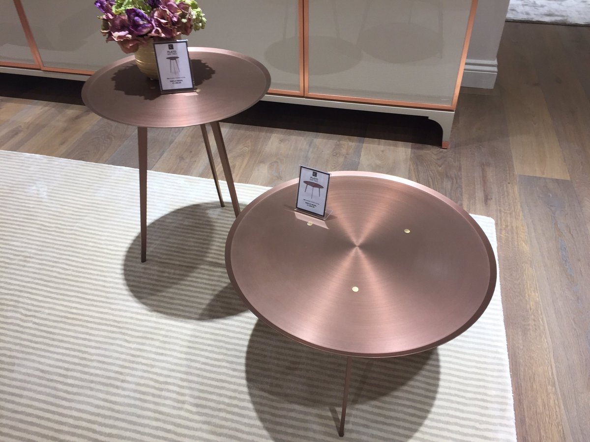 ButlerMayDesign's tweet image. Loving the new Sofa &amp;amp; Chair Co. Trade showroom. Huge! Great sale too for last minute items  #interiors #furniture