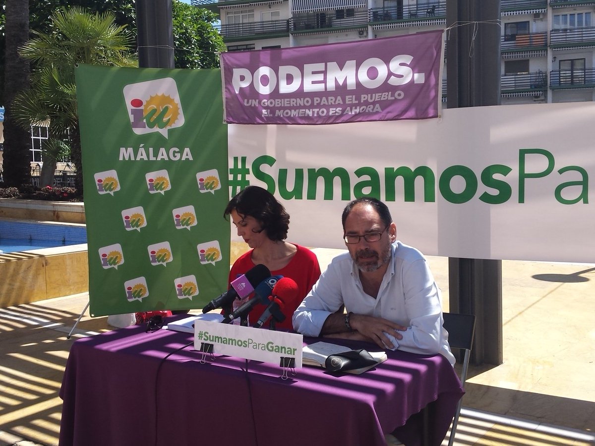 podemosspa's tweet photo. #SumamosParaGanar #UnidosPodemos Presentando la candidatura por Málaga con @AlbertoJMoreno y Eva García https://t.co/vF2KfHgCDx