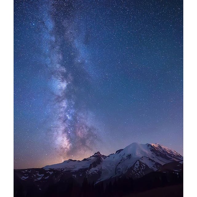 Today marks the 117th anniversary of Mount Rainier National Park in #Washington ... 
bit.ly/1sqAzKD