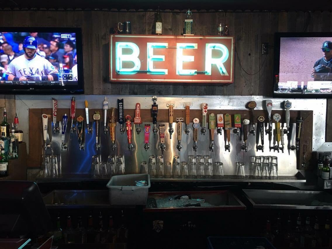 So many beer choices! I love Austin Texas!!