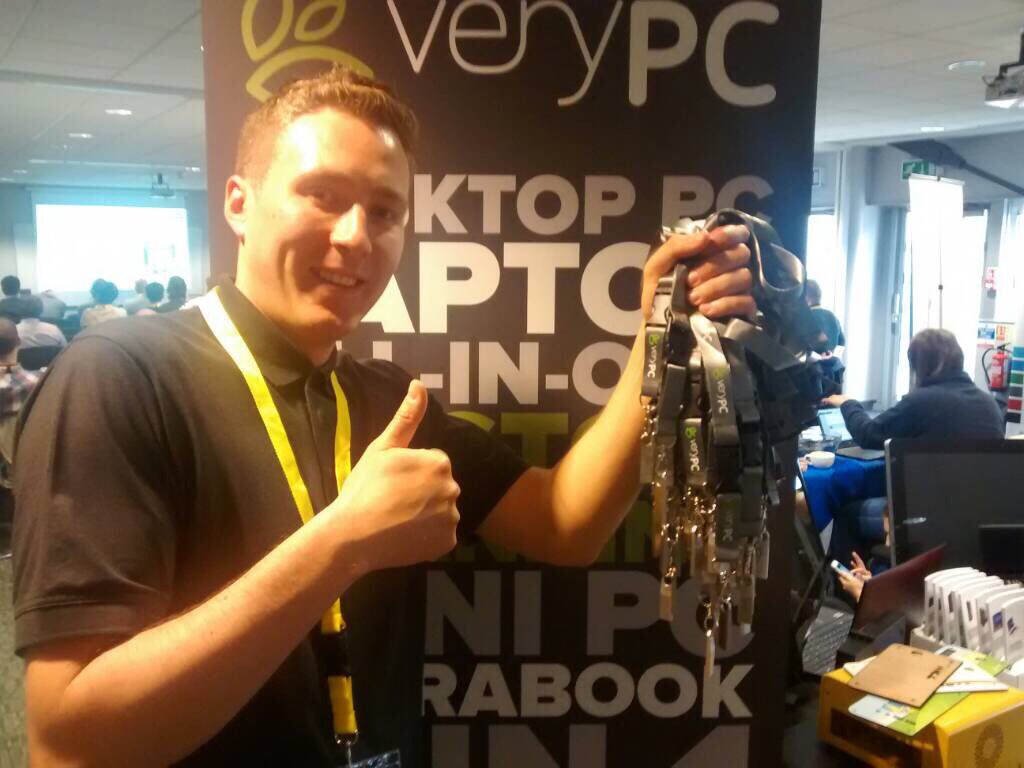 EduGeek's tweet photo. RT @LindaGarratt: 8GB USB 3.0 data sticks and shiny lanyards on the @VeryPC stand #EDIT2016 #Edugeek https://t.co/Octcr0BAya