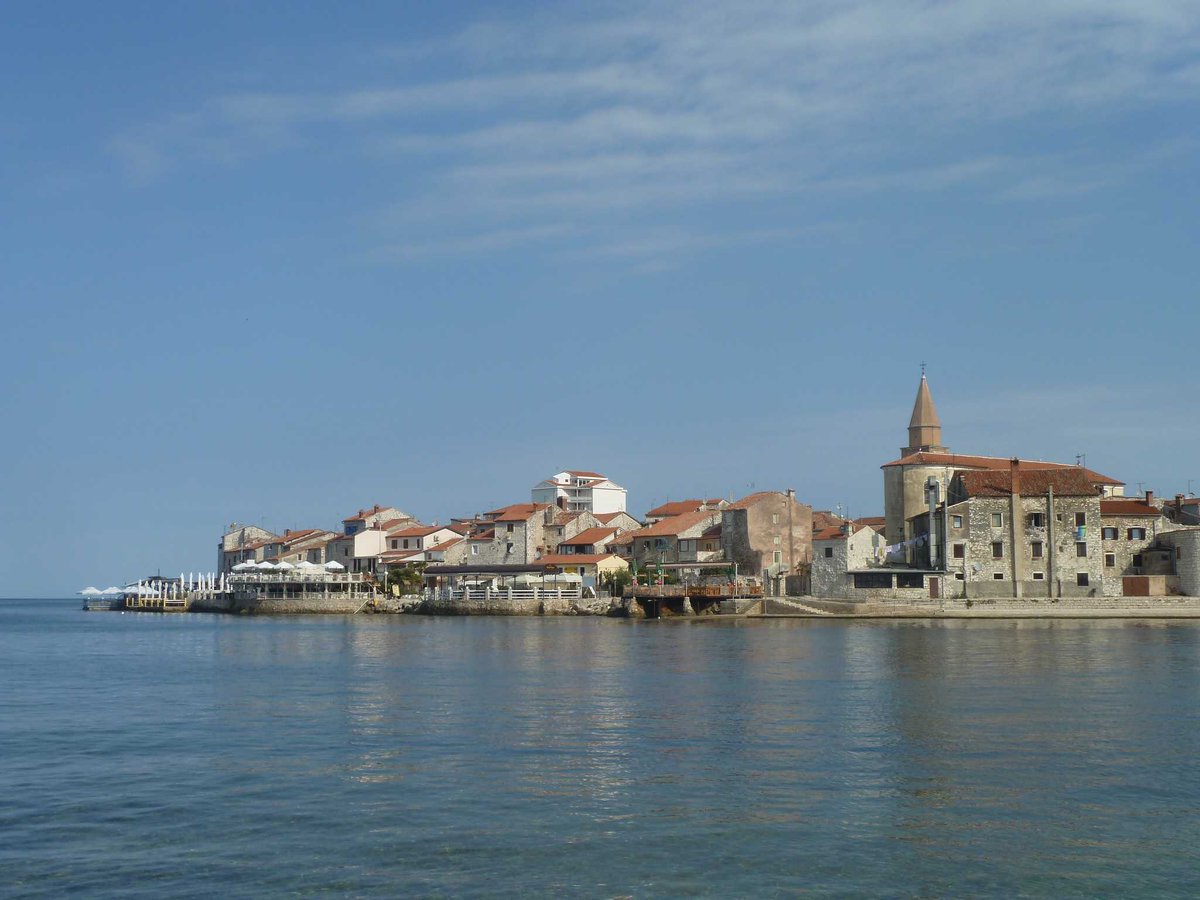 Adria24's tweet photo. Simply Umag #Croatia #istria #summer #holiday 
https://t.co/WnQdKC0imS https://t.co/nZYM3POKhH