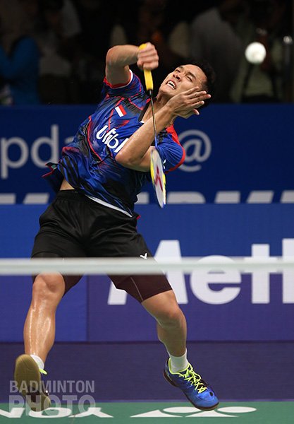 YonexAllEngland's tweet photo. Fantastic result for Indonesia badminton star Jonatan Christie who defeats Lin Dan 21-12 21-12 in IndonesiaOpen https://t.co/WyHuwnPsmt