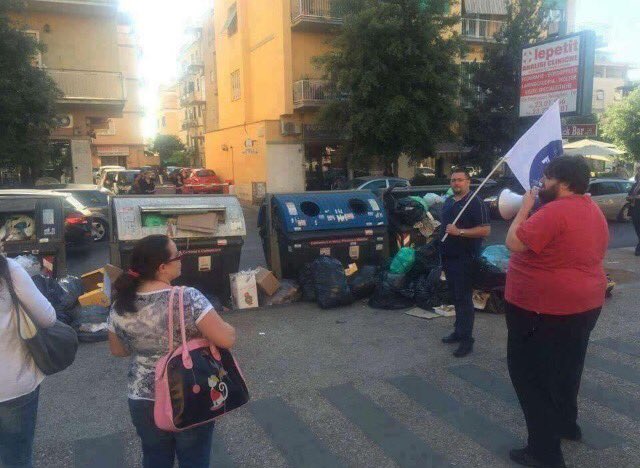99Posse's tweet photo. Il successo di @marioadinolfi procede inarrestabile! https://t.co/ky8Wh8DkuJ