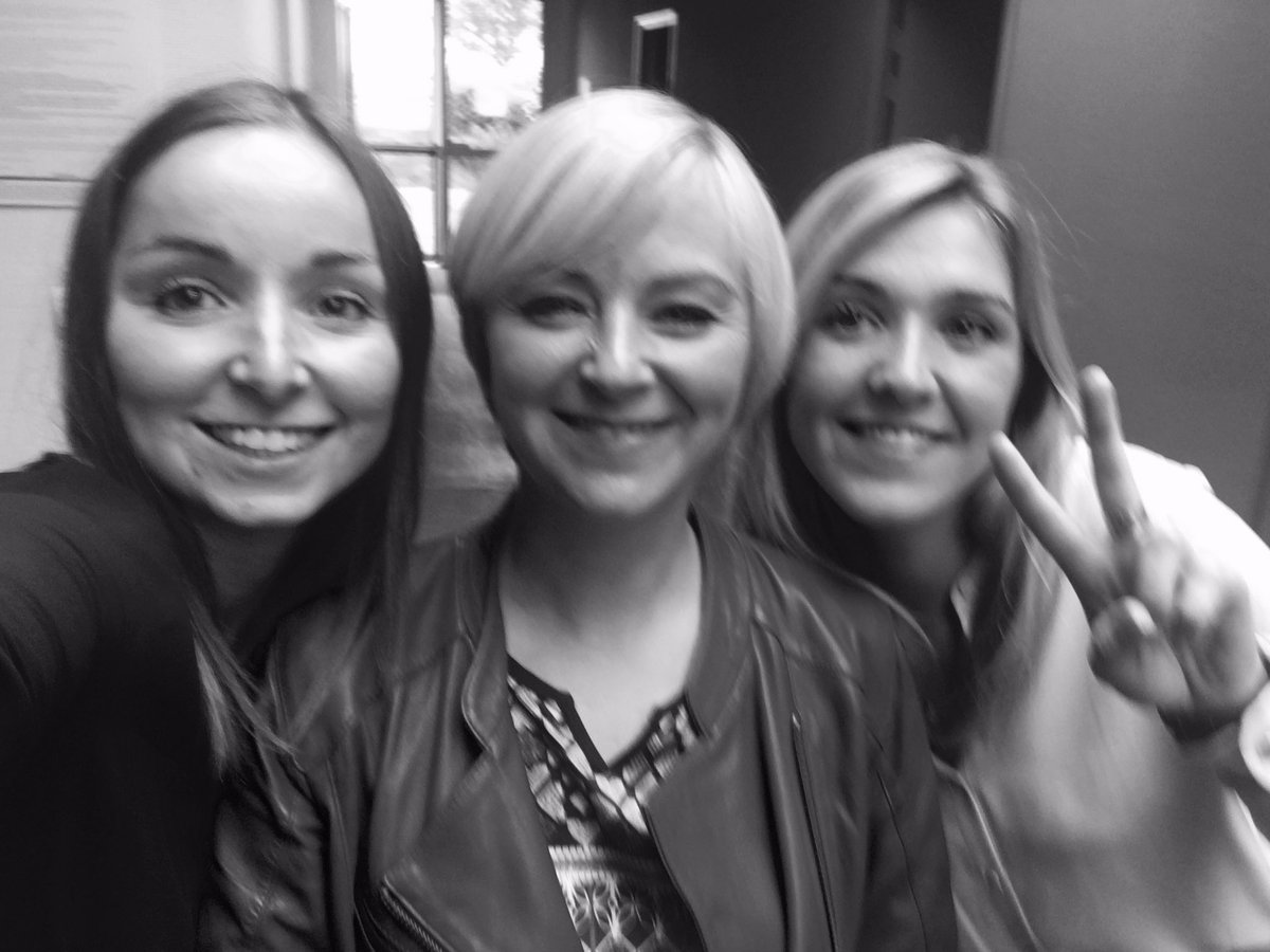 SaraaLbth's tweet photo. On tweete avec les équipes concurrentes !!! ✌🏼️✌🏼 @Anaik_company @FlorineLequette https://t.co/XlesFPjrU2