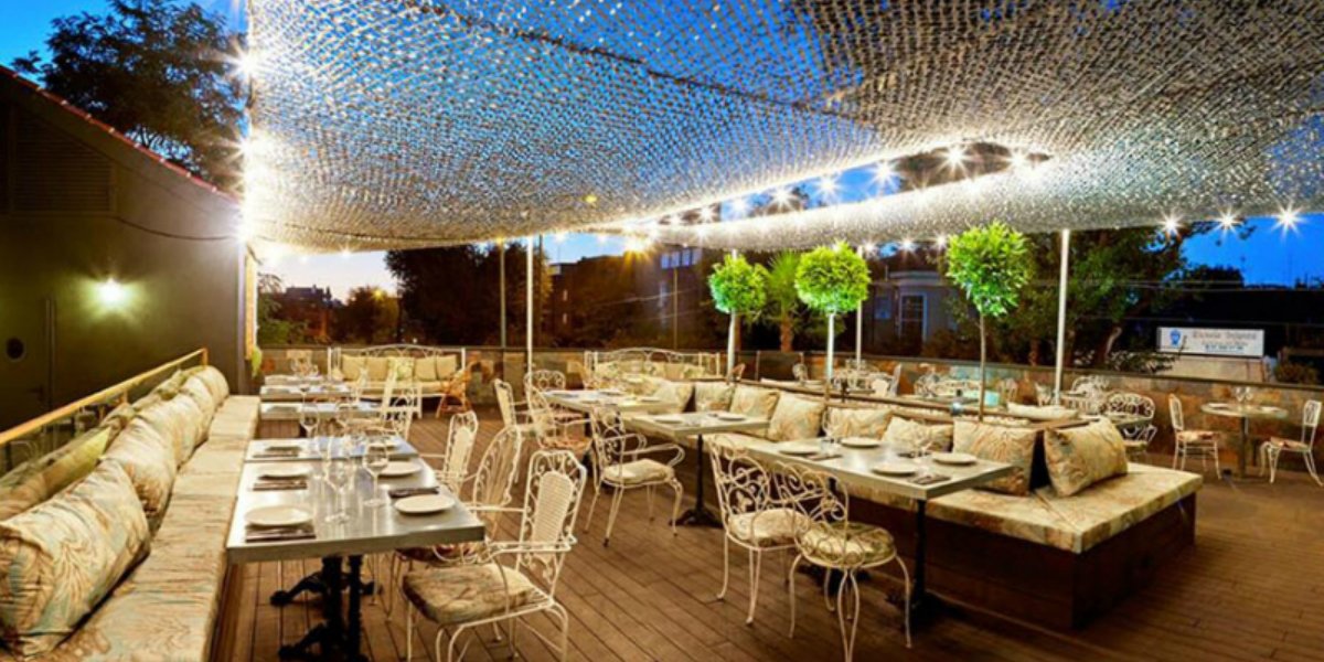 RestaurantesCom's tweet photo. las mejores terrazas de España donde puedes reservar con @RestaurantesCom https://t.co/kndOLmboxl https://t.co/cpIhyxEa8K