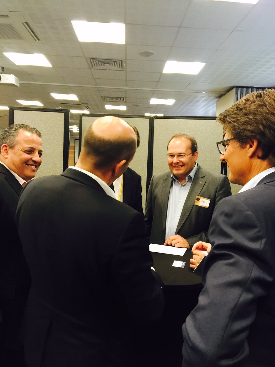 s_jezequel's tweet image. C&apos;est l&apos;heure des business meetings #IBMBPRoadshow a Nantes! @FrancoisLevelut @danbakouch @JbSchieb