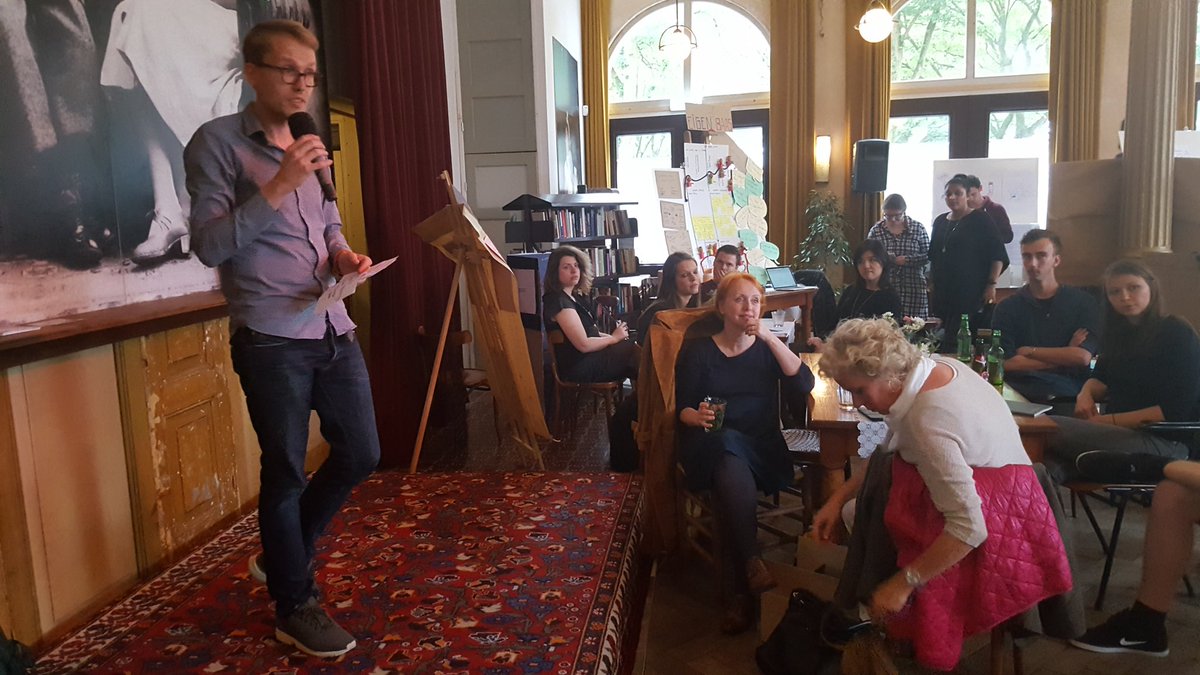 Being A Designer tweet media