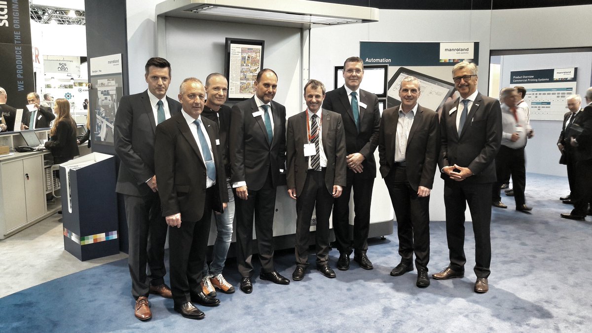 Contract signing at drupa 2016: 16 page #ROTOMAN  for Vogt Schild Druck AG 

bit.ly/1TY6viB