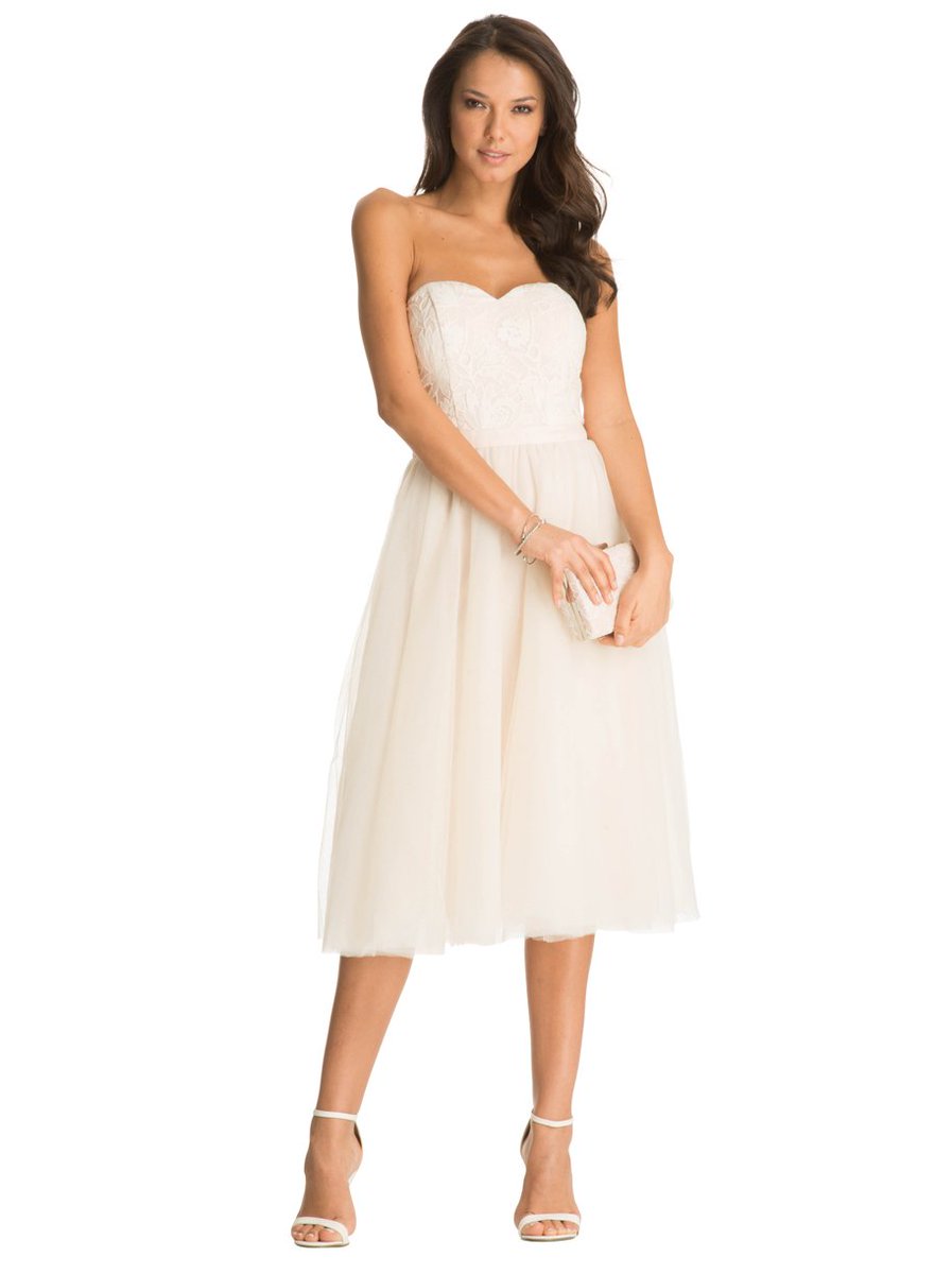 We are so pleased to have restocked this gorgeous #chichi dress - elsiesattic.co.uk/products/nude-…