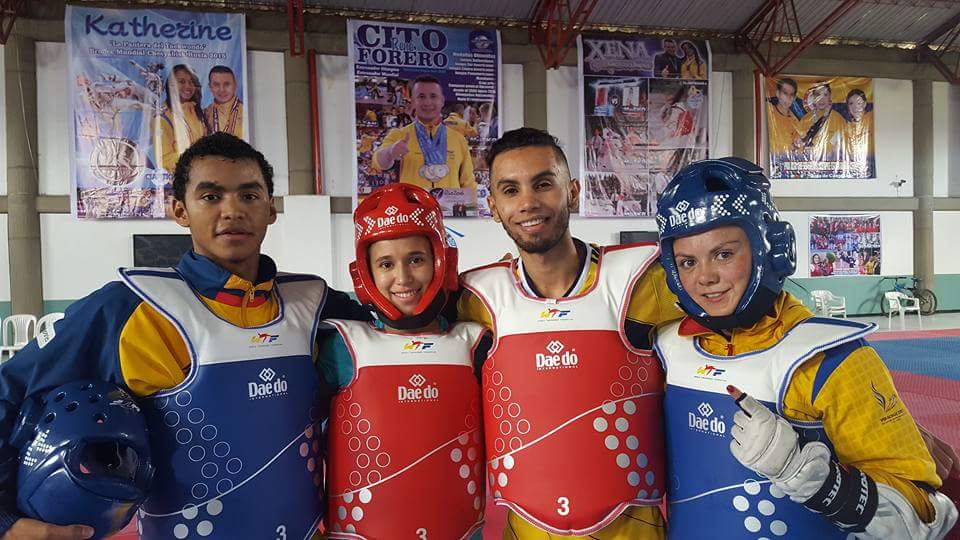 MdkBoyaca's tweet photo. Palabras @foterocito - Fuertes @rio2016_es @XENYTA @SofiGarcia_23  OSCAR MUÑOZ YEFERSON OCHOA  VAMOS POR DOS DE ORO https://t.co/z3vTU6TsIW