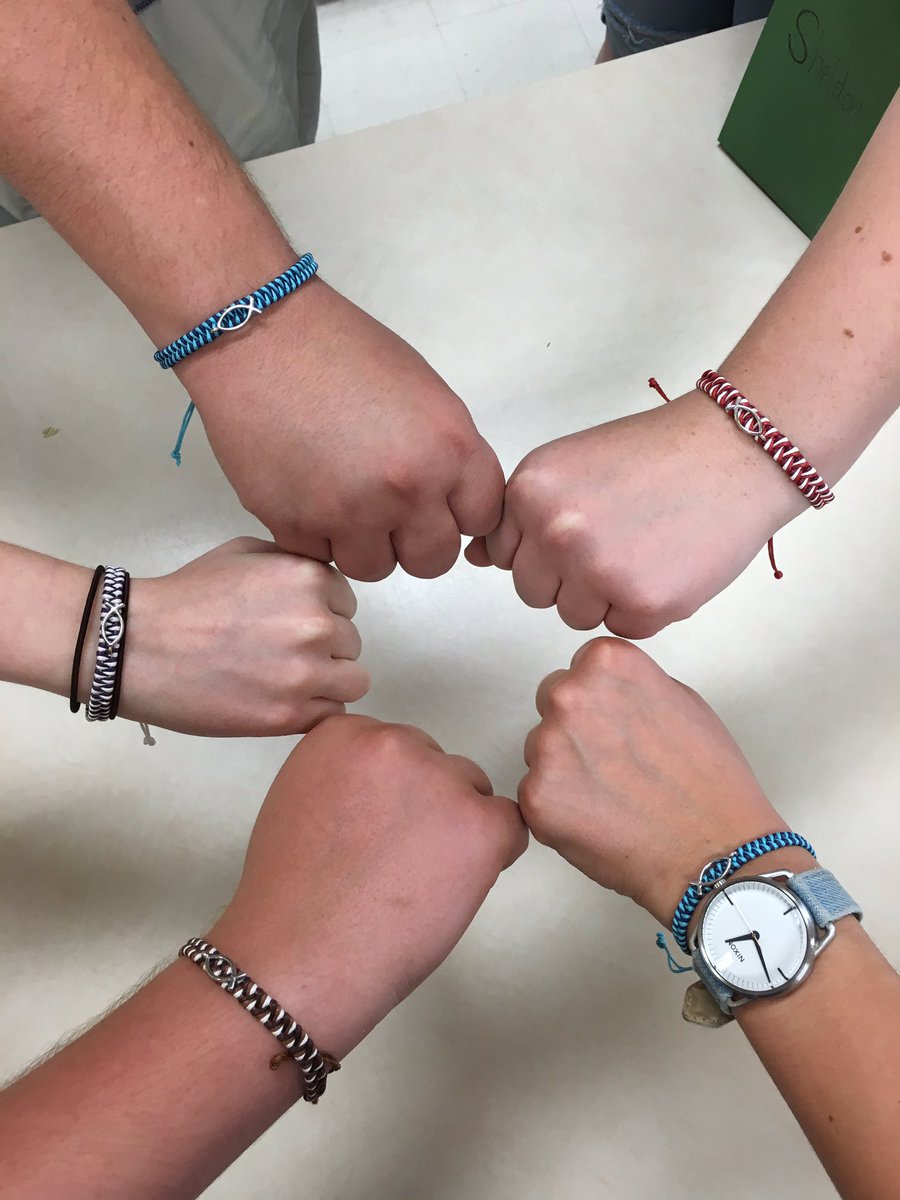 YAYACSASK's tweet photo. YAYAC leaders with their new bracelets. #jesusfish https://t.co/vPT3KmrVSb