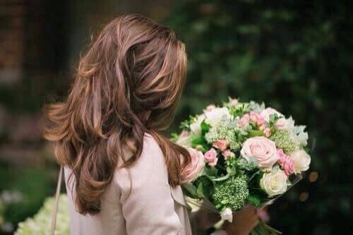 #يـمته 

#أفـك عينـي  

#أعلـه طـولك 

#وألگـه نـضرآتـي حـلآل