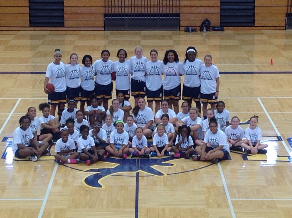 ladybucksbball's tweet photo. Great week with the future Lady Bucks!! https://t.co/JvpEmj2BKv