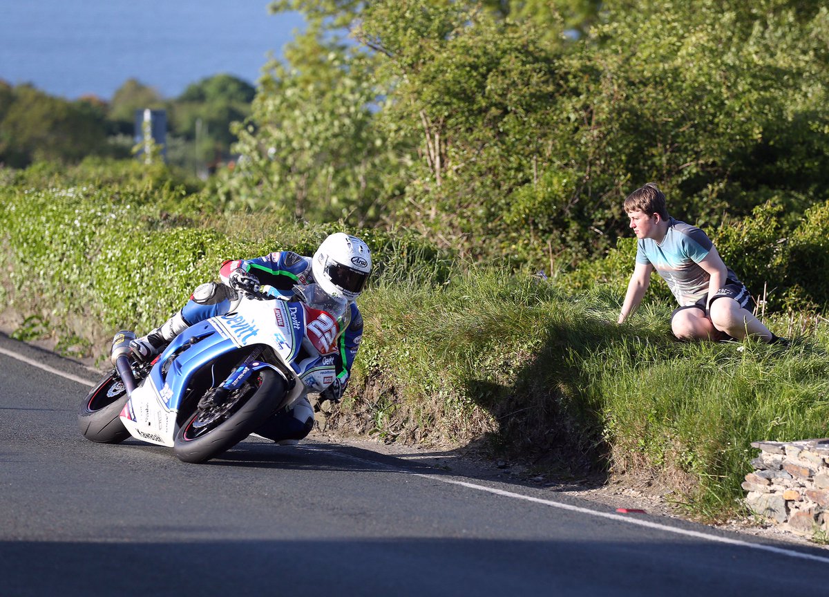 DevittInsurance's tweet photo. Test your knowledge of the race season so far: https://t.co/xUIqiVbNBf #quiz #iomtt16 #BSB16 #WSBK16 #MotoGP16 https://t.co/3Y9swaqmsN