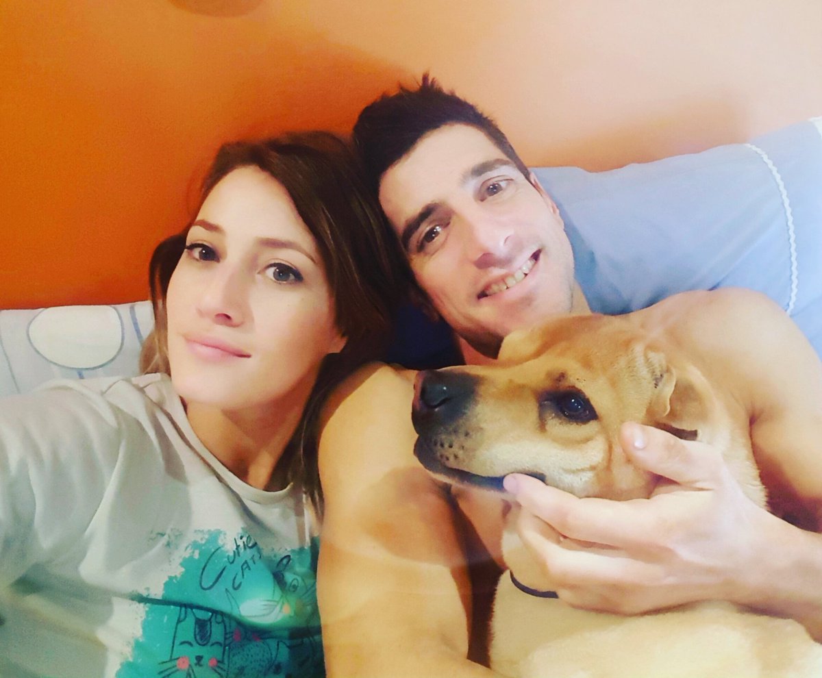 MicaViciconte's tweet photo. Hoy tenes pase libre Ron xq es tu día!Ese era el premio sorpresa.Disfrutalo #DiaNacionalDelPerro #HoySi y @dogchowar https://t.co/cb0OgivVN9
