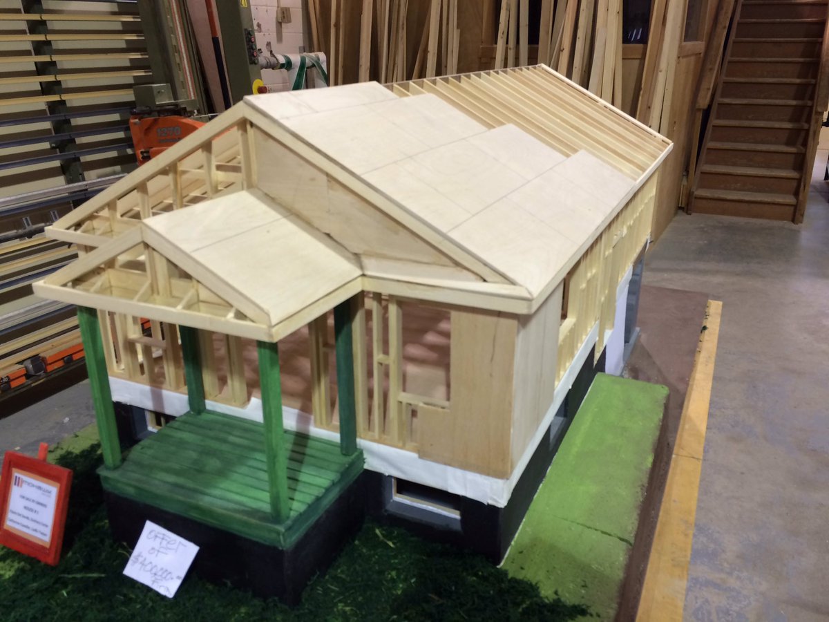 davidweir54's tweet photo. @jademahwdsb Can you see any math applications here? Carpentry @MohawkCollege #hwdsbmathstrategy @LandLHWDSB https://t.co/1KRY1LHyvC