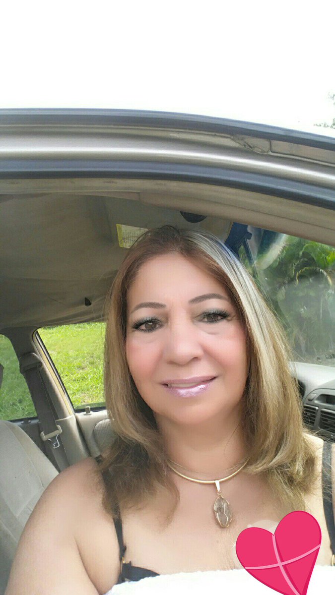 hilmacsan1's tweet photo. Buenos dias a todos Dios los bendiga 😙😚☺ https://t.co/OWHWsxwXkC