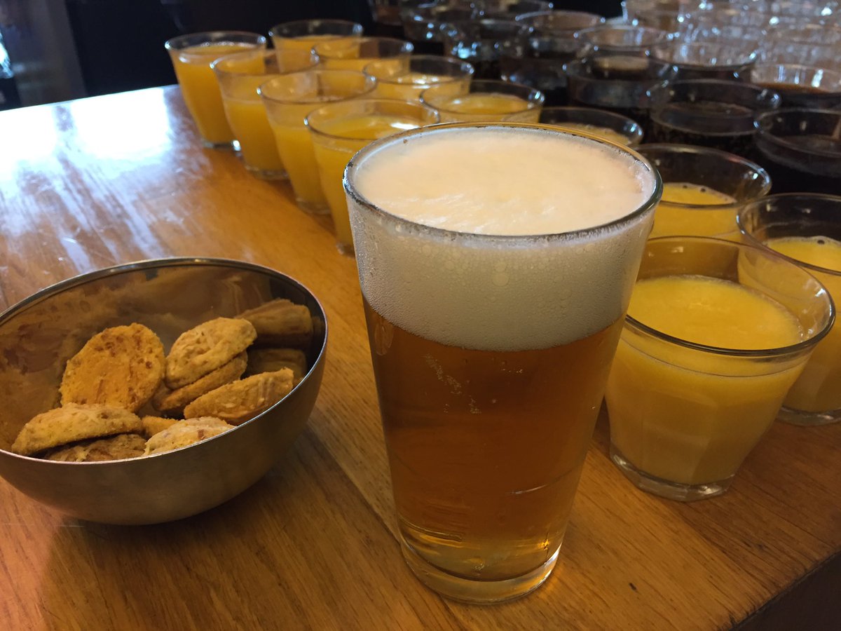 TechSummitIO's tweet photo. Guess what time it is? #lswtechsummit https://t.co/ezDGGZeceu