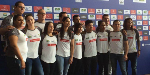 "Preparados para vencer": seleção olímpica de judô é apresentada no Rio glo.bo/25zrQUJ