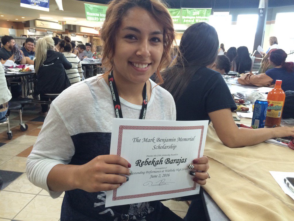 busybenjamin's tweet photo. Mark Benjamin Memorial Scholarship #wahlukestrong @WahlukeSD Thanks Wahluke Enrichment Organization https://t.co/Gmul8tMIg2