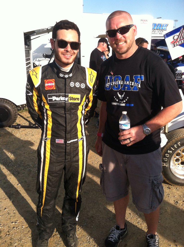 BangerBrown7's tweet photo. @KyleLarsonRacin thanks for the time @theburg race https://t.co/Dl5vrp6oq2