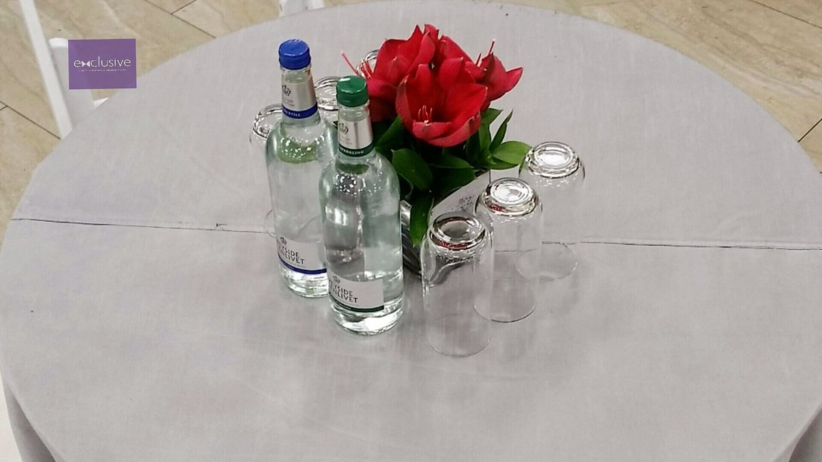 The beauty of a clean look.  

#EngagementParty #PartyPlanning #EventPlanner #Events #Kosher  #ExclusivePartyEvents