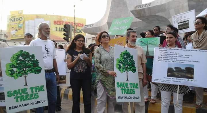 Zaavia06's tweet photo. This should be done more often and all over Karachi.Mera Karachi s initiative will be viral InshAllah!#growmoretree🎄 https://t.co/M3fsewpQEG