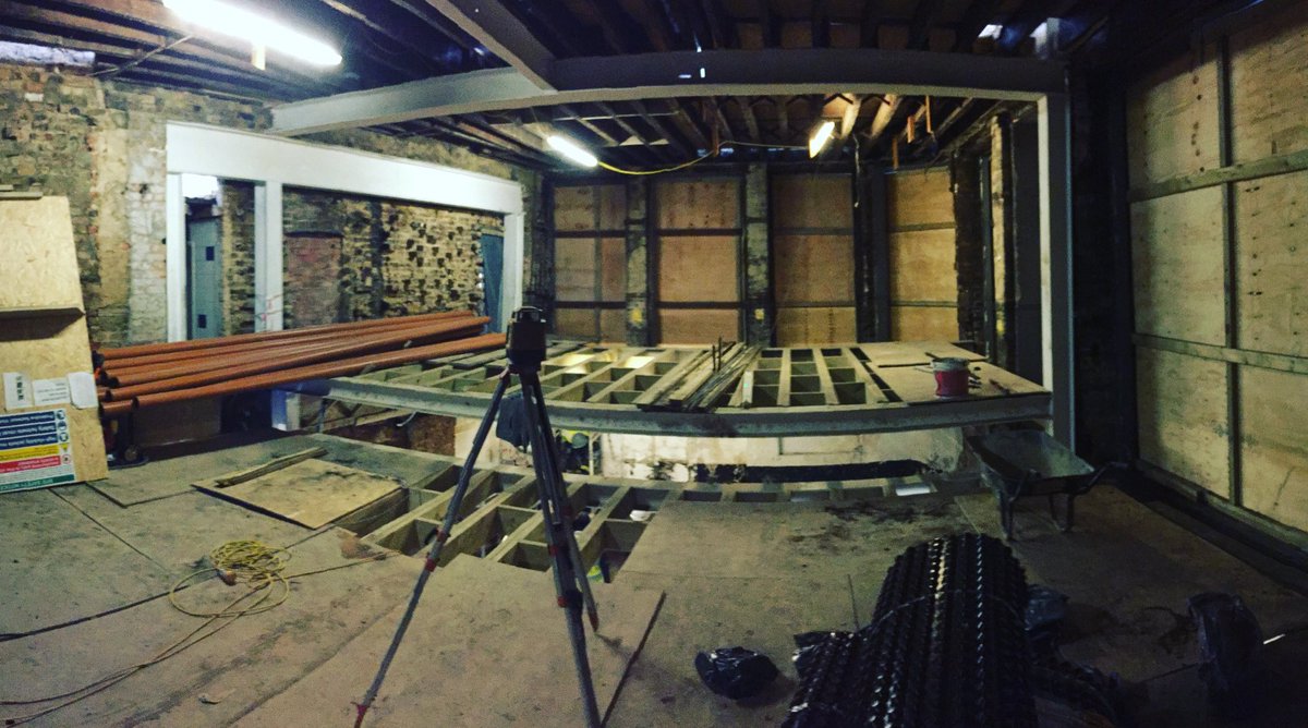 Alexandra Penge tweet media