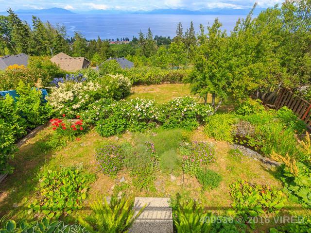 vihomesnanaimo's tweet photo. Today's #10amGem! 5 Bed 3 Bath View Home with Potential to Suite. https://t.co/beEbD9iCJV #Nanaimo @CParkerTeam https://t.co/fMVQ8ko6tQ