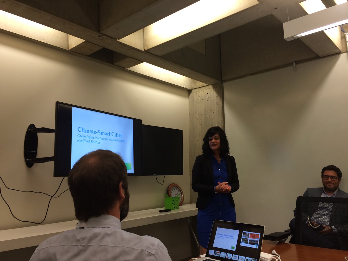 Espeeder007's tweet photo. .@tpl_org #climatesmartcities presenting GI Decision Support Tool to Boston city partners. Prep for CA cities https://t.co/vH8kmKwLuX
