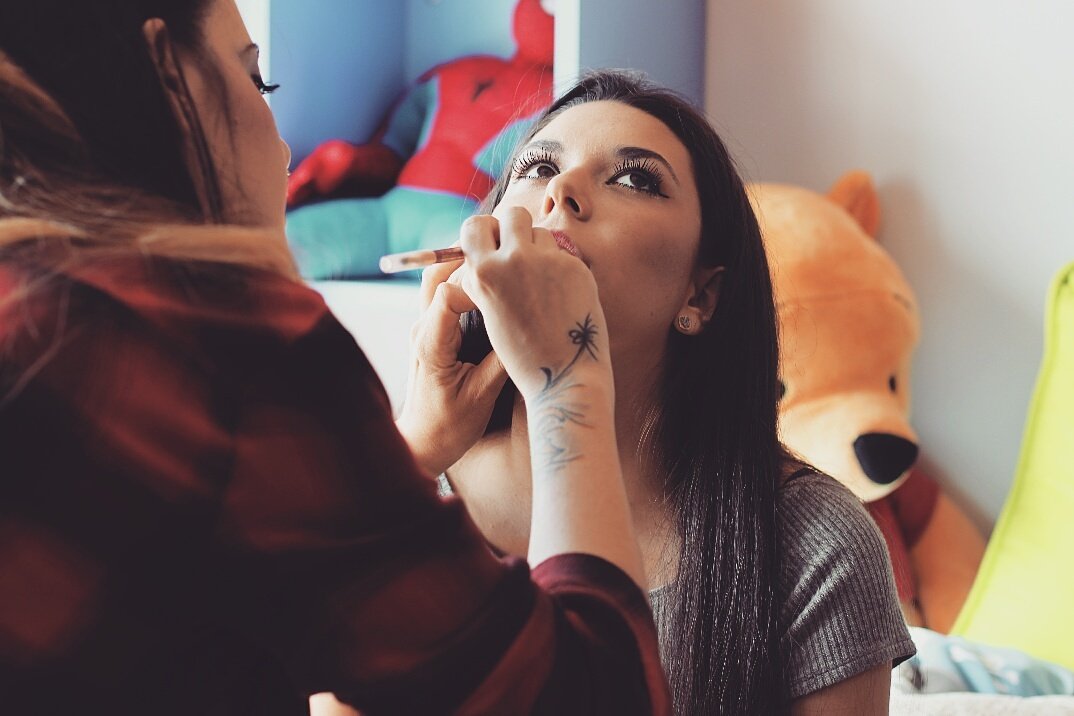 "Pregúntate si lo que estás haciendo hoy te acerca al lugar en el que mañana quieres estar" 💛