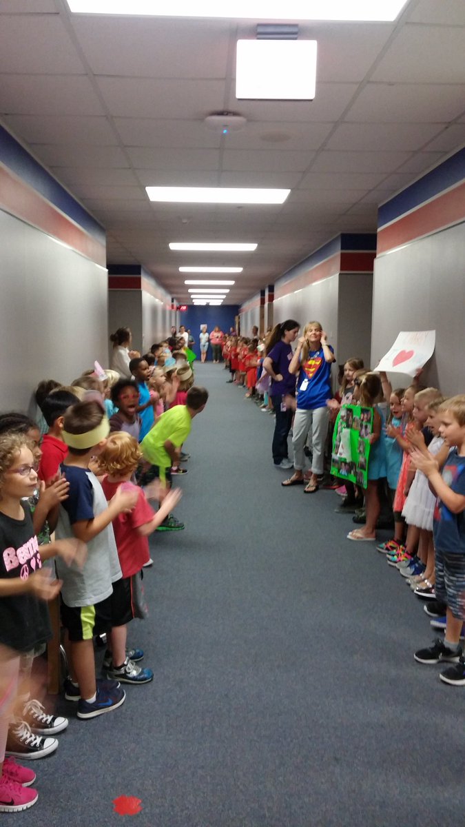 Ready for the 5th grade walk! #6yrs@bennett <a href="/5thGradeBennett/">5th Grade Bears</a> <a href="/BennettBears/">Bennett Bears</a>