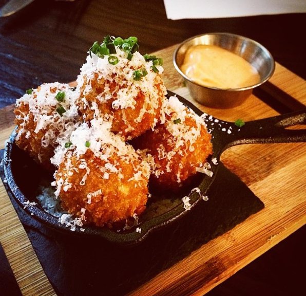 vellawinebar's tweet photo. Chorizo Croquettes and Happy Hour await you from 4-7pm tonight! https://t.co/7t8K8oa6Ix