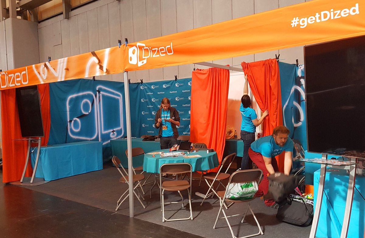 playmoregms's tweet image. Here we are building Dized booth A9! Glad we got your wizards helping us! :p

#getDized #playmoreGMS