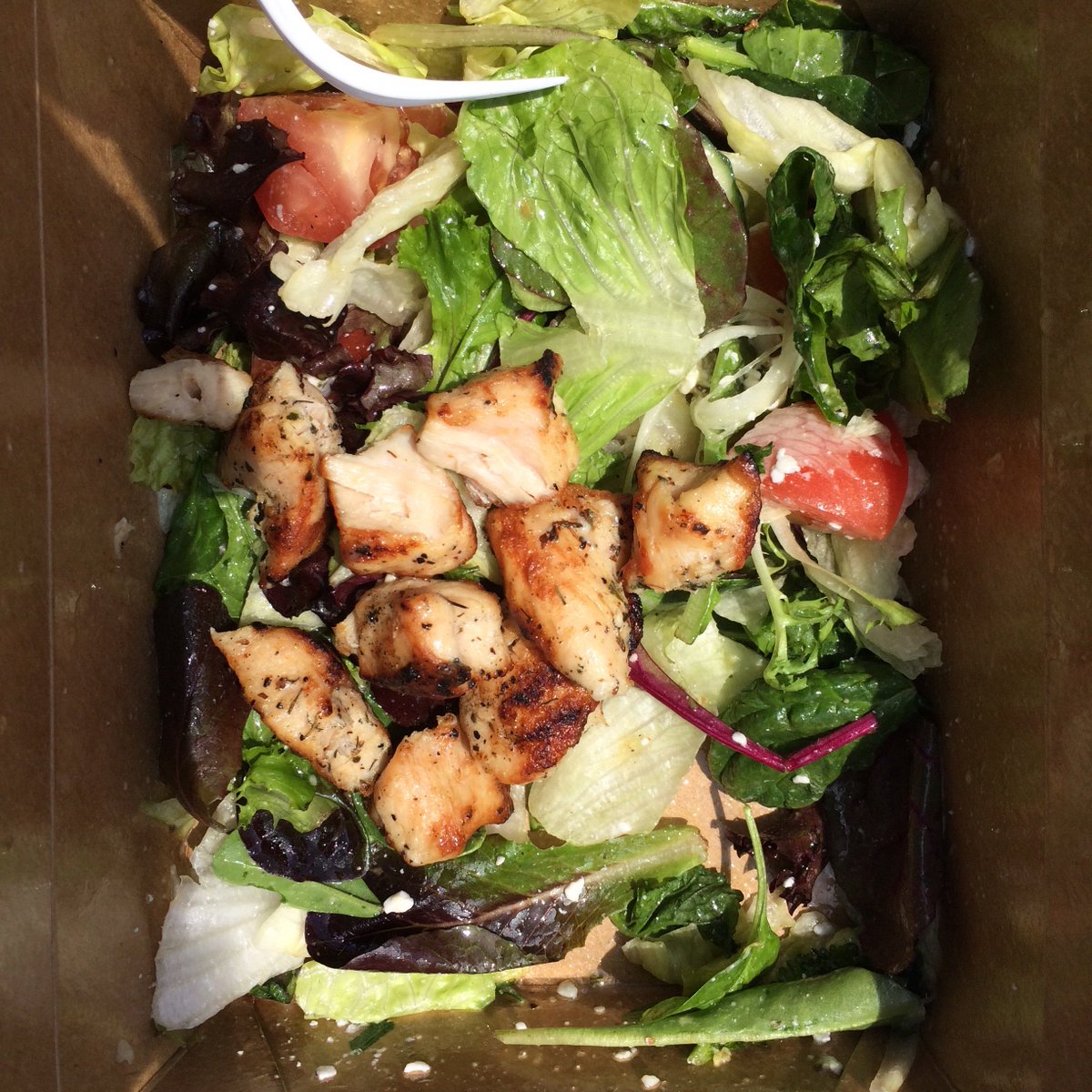 Ashkanye's tweet photo. Hey @UberEATS @Uber__Canada, not sure if your restos are taking adv. of instant delivery, but this is not worth $16! https://t.co/7yYN6rAlS0