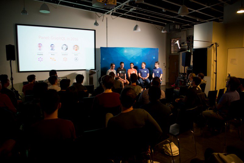 apollographql's tweet image. A video roundup of our 1st meetup: #GraphQL in 2016 hubs.ly/H03bR290 @GraphQL @fbOpenSource #ApolloStack