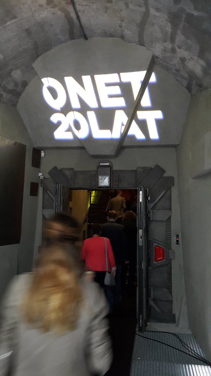 pila3d's tweet photo. Dziś mega impreza @onetpl - #20latOnet! Klimatyczna miejscówka - Alvernia Studios. Robi duże wrażenie! https://t.co/YpEYDk8Akc
