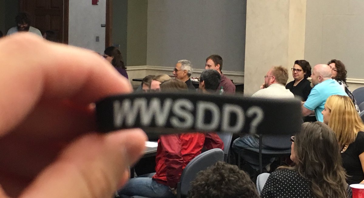 profdryan's tweet photo. #wwsdd? What would Sam Dragga do? Bon voyage, Professor D. #nar16 @SDragga https://t.co/iNnf716Dkx