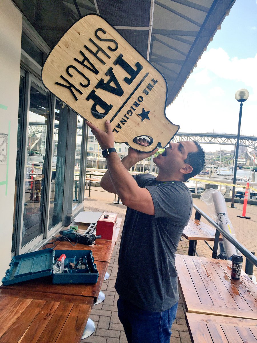 That's one delicious #local #craftbeer #growler at <a href="/TAPshackeatery/">TAPshack</a> #TAPshack opening next week! By <a href="/tapandbarrel/">Tap & Barrel</a> 🍺