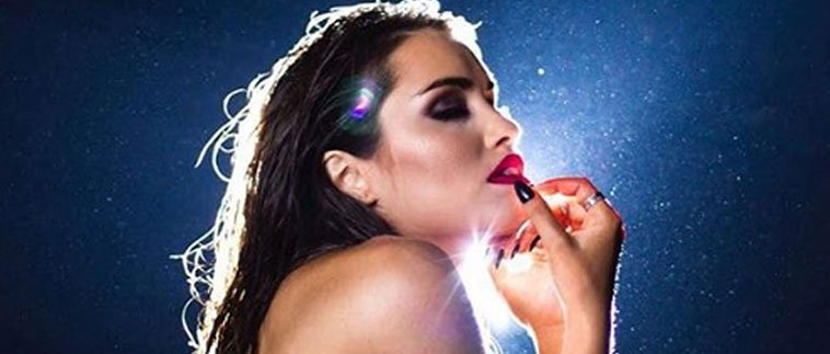 Vorterix's tweet image. . @laliespos compartío un adelanto de su nueva sesión fotográfica. Miralo acá 👉👉👉 bit.ly/20VM9IE