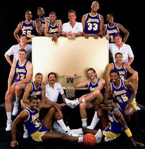 However, the Showtime Lakers would defeat either the Cavs or Warriors! #80sbasketball