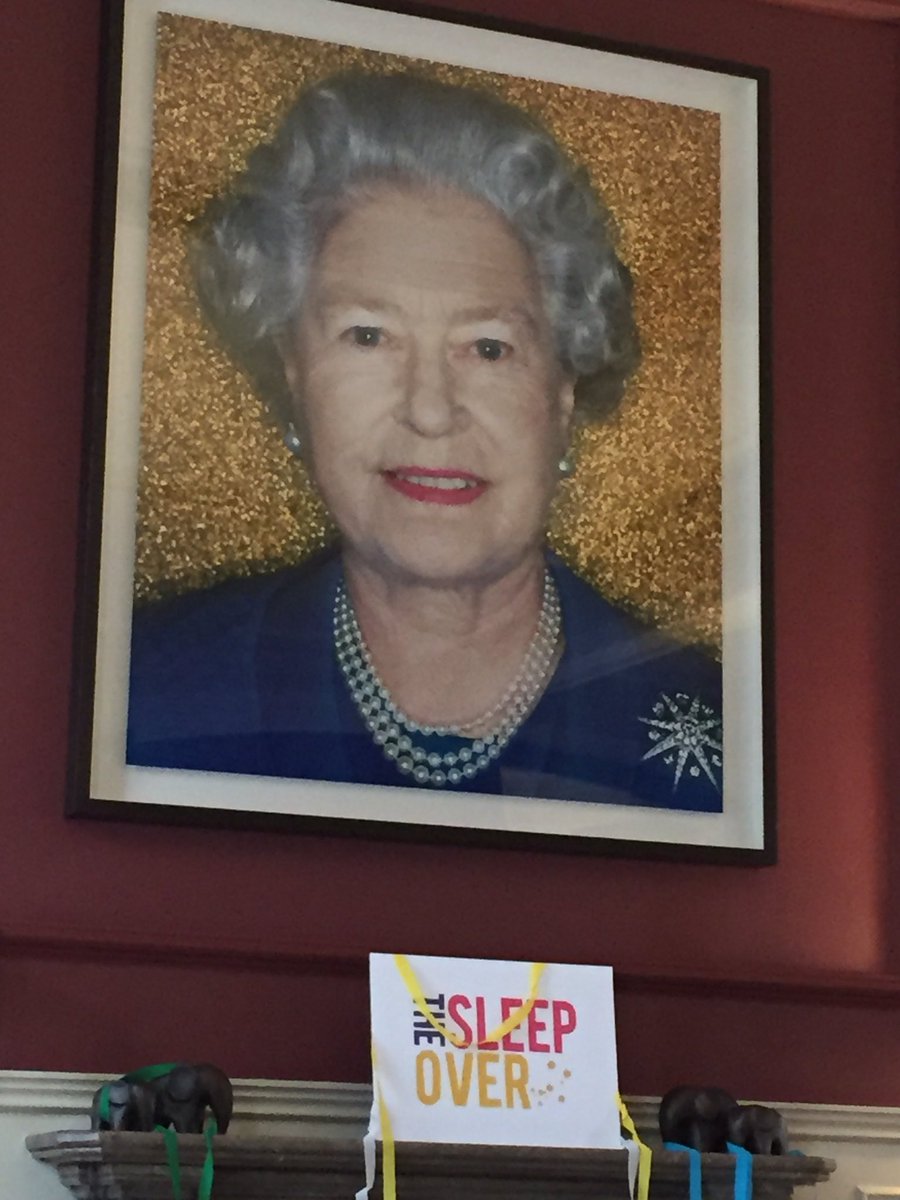 AnkitaStopa's tweet photo. #sleepover2 #stpancrashotel https://t.co/JlI9x2Dtz9