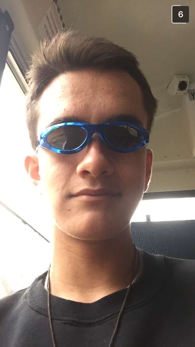 dkivi5's tweet photo. Happy birthday man. Stay cute @HunterForsyth8 https://t.co/Q0nIKWgSis