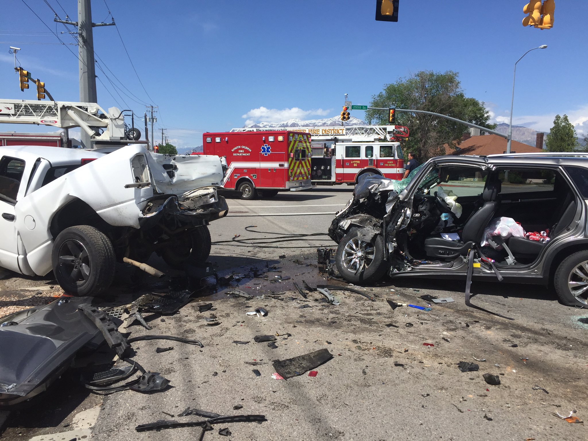 er County Sheriff's Office on Twitter "Three car accident in West