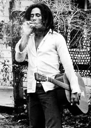 NurseMaryJInk's tweet photo. "Music and herb go together"-Bob Marley #OneLove https://t.co/5LedlALhUV