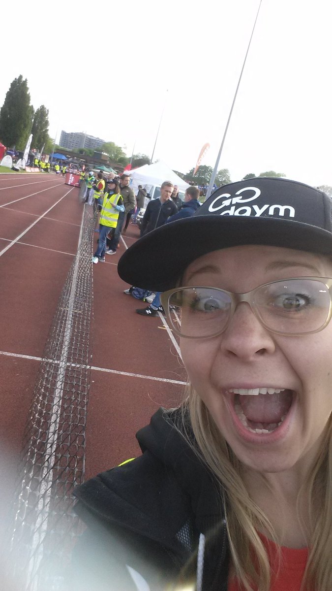 LucyJeczalik's tweet photo. At @goodgym we know how to strip #stripteam @andylolz @HighgateHarrier #runhappy #runhard https://t.co/EDi2evszQw
