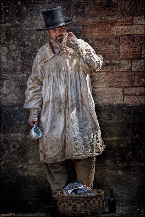 The crockery seller , image by Dave rats