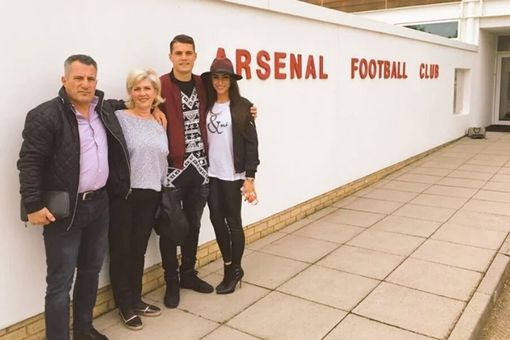 ArsenalBengal's tweet photo. Granit #Xhaka Joins arsenal. we are waiting for official conformation. #afc #arsenal #Gooner #Gunners https://t.co/EHA9fTqS3B